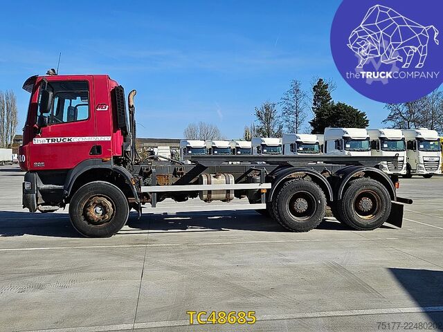 Chassis med førerhus DAF 85 CF 360