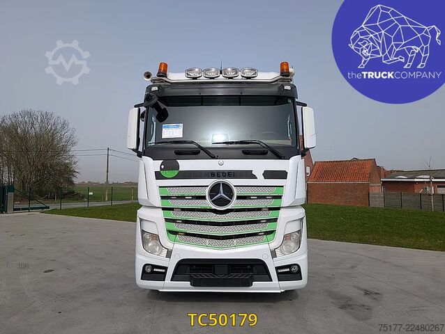 Standard-SZM Mercedes-Benz Actros 1963