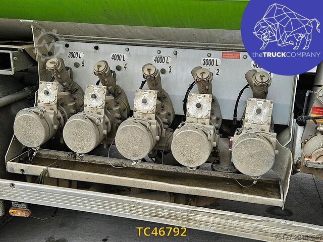 Tanker Renault Premium 320