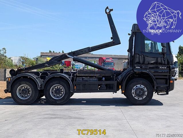 Transport af containere Mercedes-Benz Actros 3344