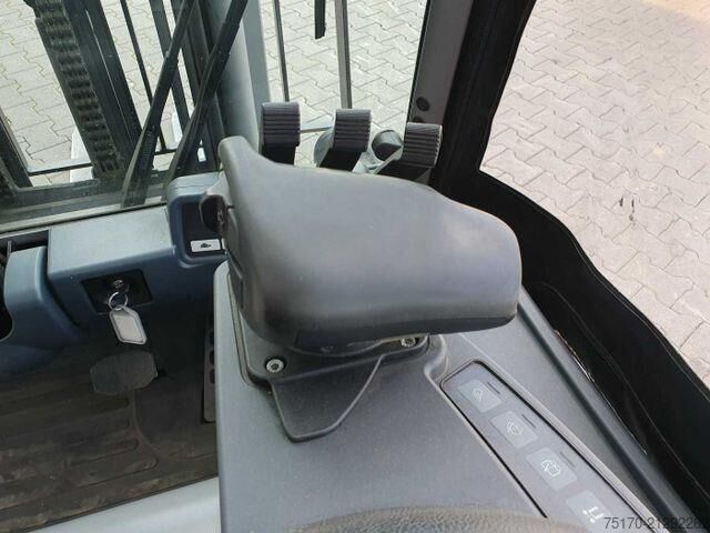 Forklift Jungheinrich EFG 215 / Triplex 4.25m / SS / nur 1.680h / 2021