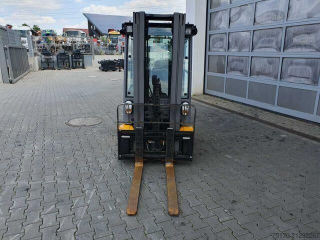 Heftruck Jungheinrich EFG 215 / Triplex: 4.25m! / nur 3.439h! / 2022