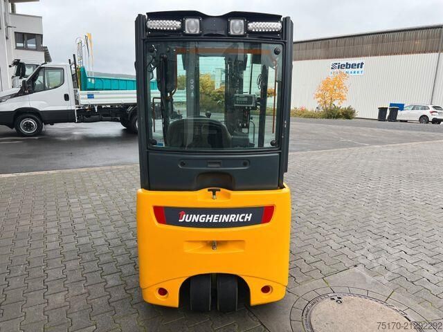 Forklift Jungheinrich EFG 215 / Triplex: 4.25m! / SS / 1.285h / 2021