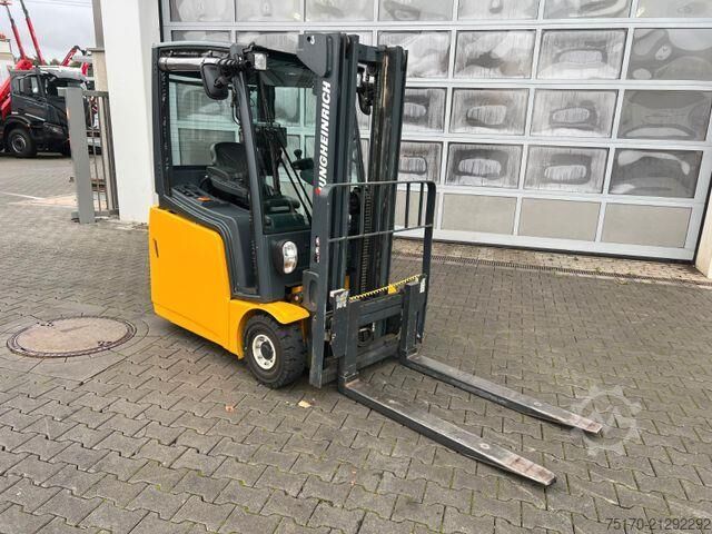 Forklift Jungheinrich EFG 215 / Triplex: 4.25m! / SS / 1.285h / 2021