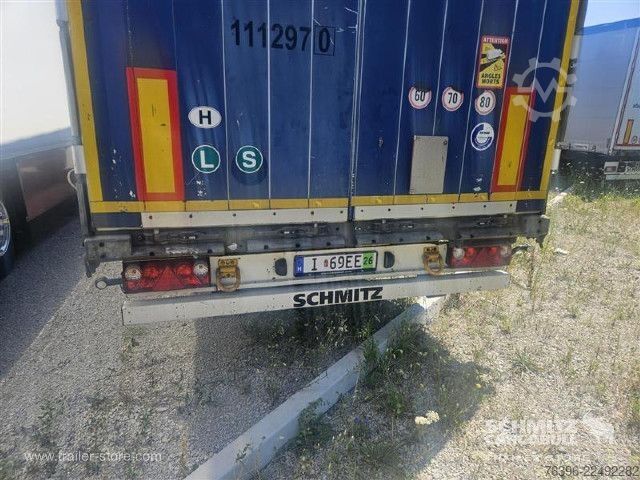 Åben sættevogn med presenning Schmitz Cargobull Semitrailer Curtainsider Mega