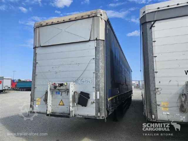 Åben sættevogn med presenning Schmitz Cargobull Semitrailer Curtainsider Mega