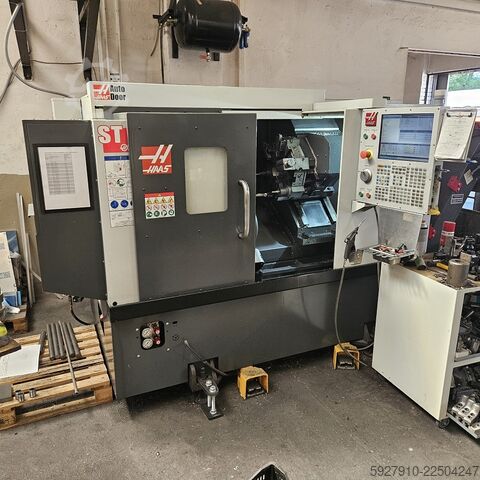 CNC-svarv HAAS ST-15Y
