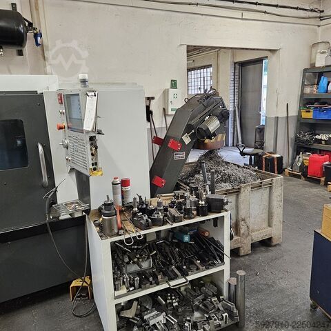 CNC soustruh HAAS ST-15Y