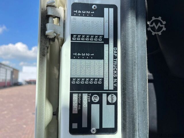 Șasiu cu cabină DAF XF 450 FAN