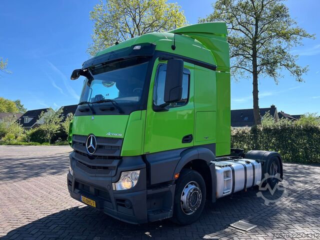  Mercedes-Benz Actros 1943