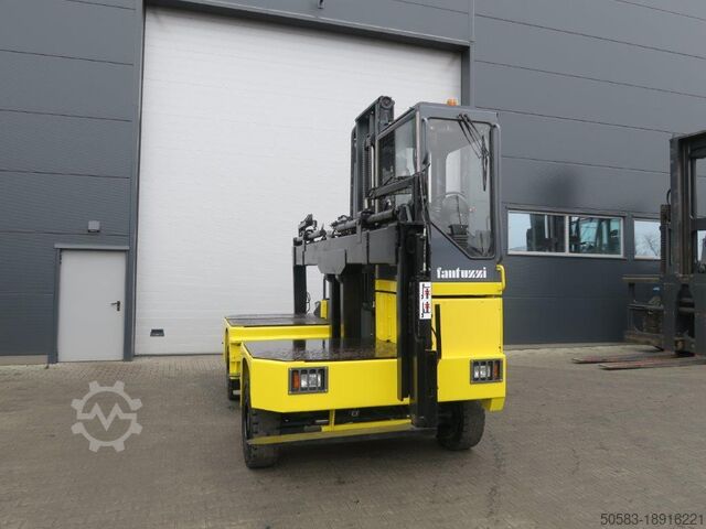 Seitenstapler Fantuzzi SF60U - TRAVERSE