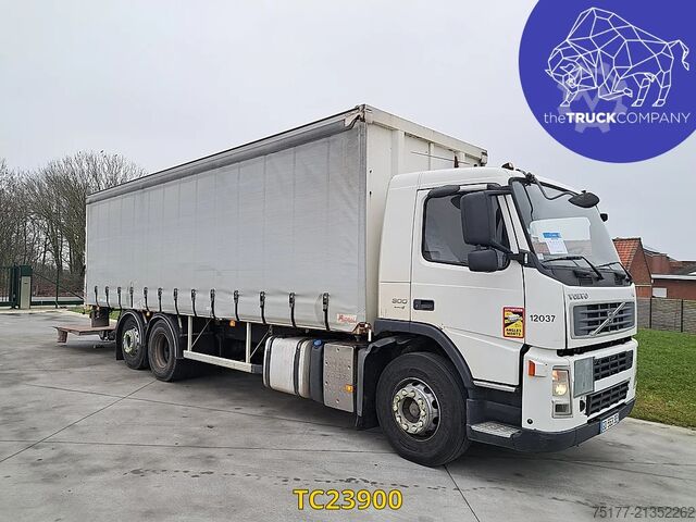 Przesuwana plandeka Volvo FM 300