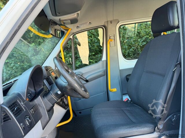 Miniautocarro MERCEDES-BENZ Sprinter 314 BlueTEC 9 Sitze Rollstuhllift Klima