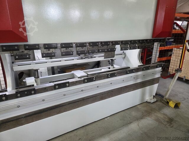 Prensa dobradeira DENER PUMA Dener DMP-CNC/120-3020