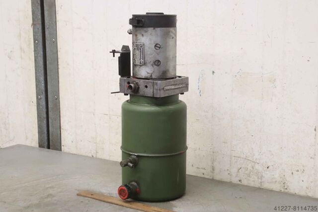 Hydraulikzylinder Hub ca. 4000 mm Zylinder Ø ca. 40 mm