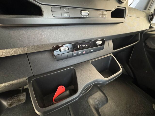 Tippbil skåpbil MERCEDES-BENZ Sprinter III  319 CDI L3 Kipper *3 Liter Motor*