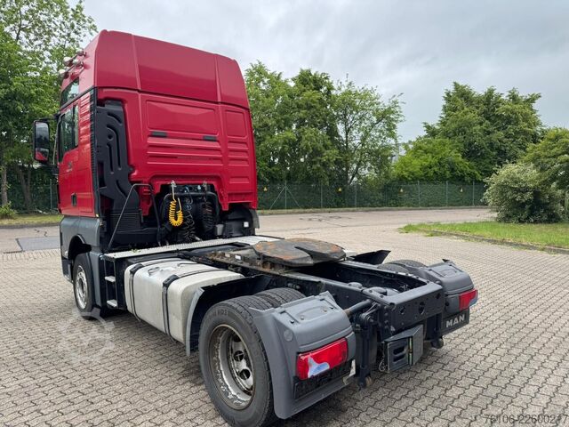 Standard dragbil MAN TGX 18.460 4x2   Schlafkabine
