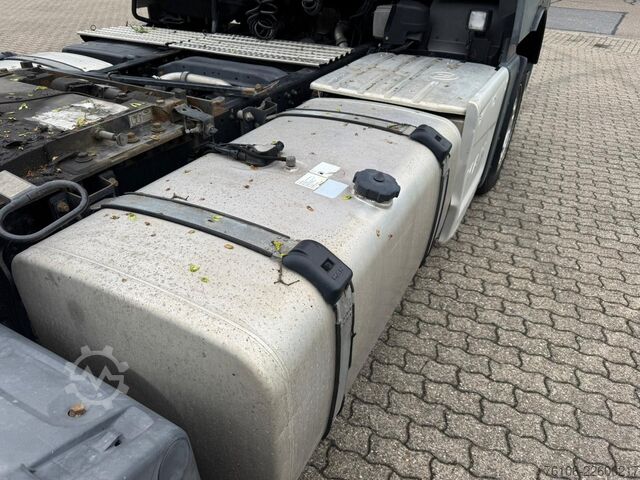 Standard dragbil MAN TGX 18.460 4x2   Schlafkabine