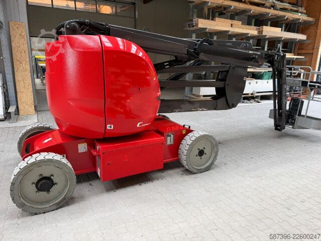 Teleskopowa podest roboczy Manitou 150 AETJC