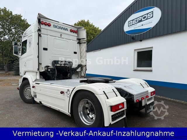 Standardowy ciągnik siodłowy SCANIA SUPER-Highline R 450-LEDER-Retarder-adr