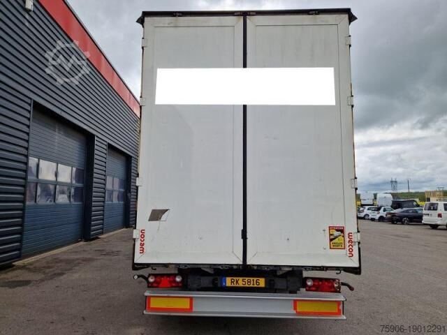 Camion și remorcă MAN TGX 18.420