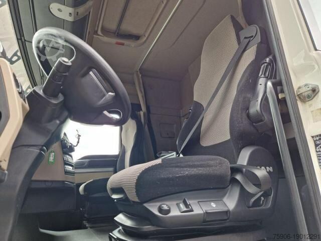 Camion și remorcă MAN TGX 18.420