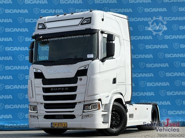 Standard dragbil Scania S 460 A4x2NB RETARDER FULL AIR P-ARICO VECTO 3