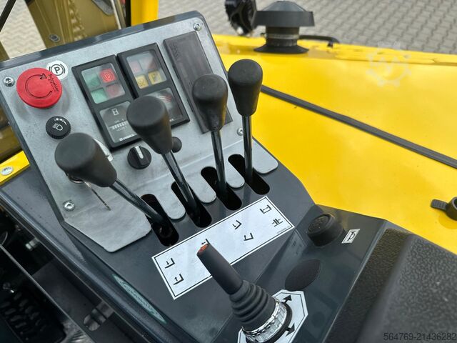 4-vejs gaffeltruck Combilift CB4500//2019 year // New price