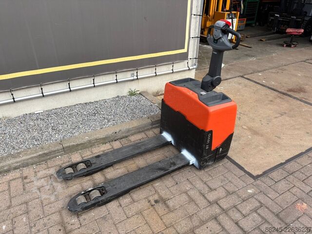VS-23001 elektromos raklapemelő BT LWE130 BT LWE130
