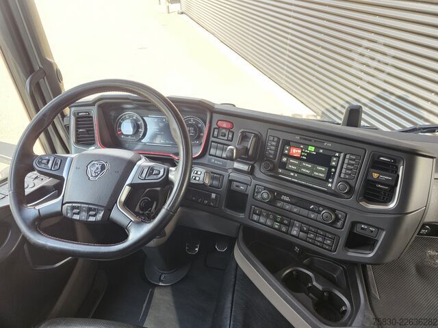 Standard-SZM Scania Scania R660 V8 6x2 BOOGIE / RETARDER / FULL AIR