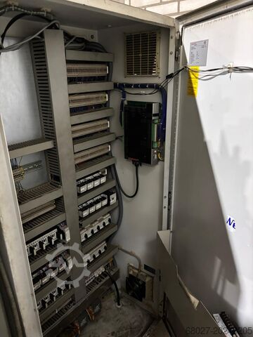 Vertikální obráběcí centrum Ixion BAZ 325