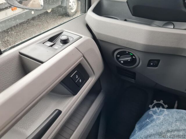 Furgoneta caja VW Crafter 35 Koffer LR KAMERA NAVI TEMPOMAT 2x