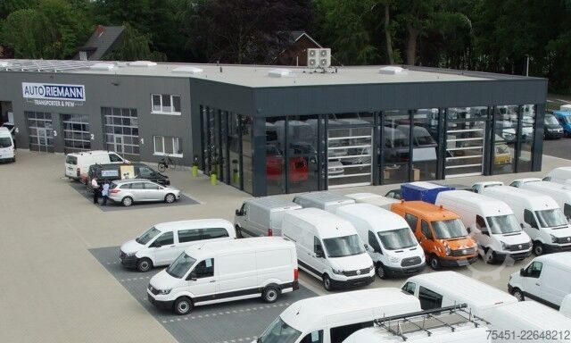 Furgoneta caja VW Crafter 35 Koffer LR KAMERA NAVI TEMPOMAT 2x