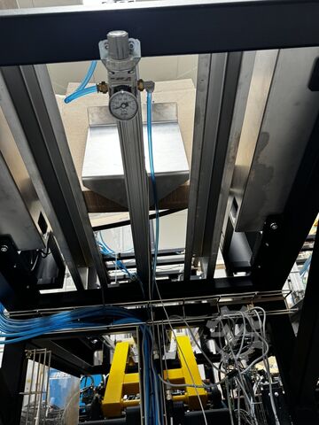 Cerradora de cajas de cartón de doble cabezal Modumaq TC1-2019