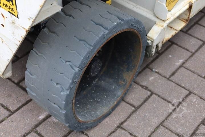 Schaarlift Holland Lift Ecostar HL-9710 Electric, 12m Working Height, 325k