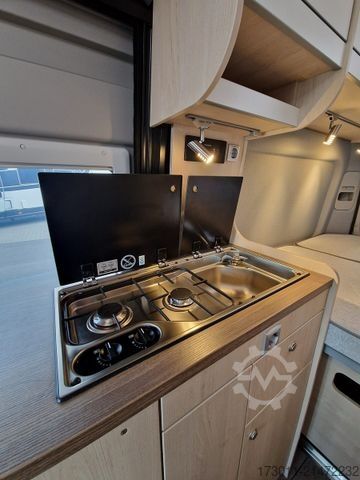 Kamper CLEVER Drive 540 Roadrider 140PS Markise Navi RFK