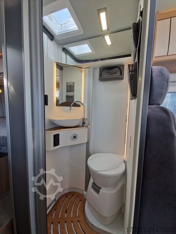 Kamper PÖSSL Summit 600L Markise Lithium Solar MJ 2026