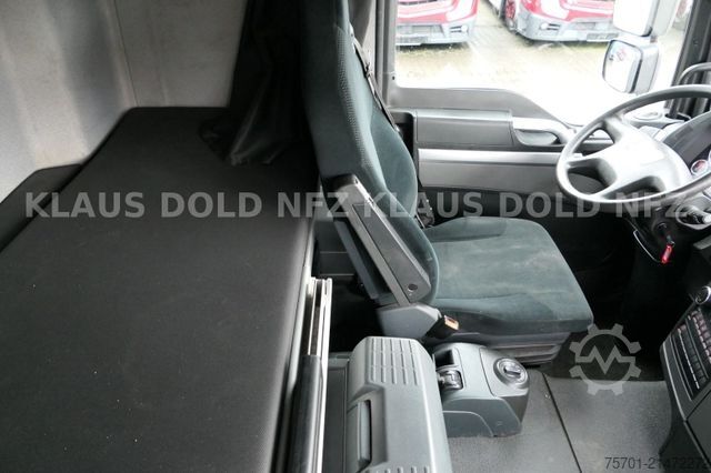 Βαν μεταφοράς αυτοκινήτων MERCEDES-BENZ TGL 8.250 geschloss. Autotransp. Moetefindt