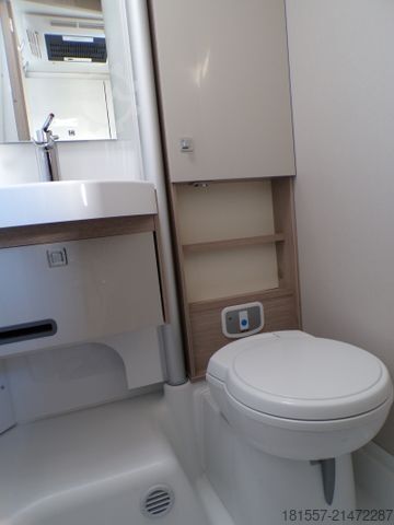 Teilintegriertes Wohnmobil BÜRSTNER Lineo T 620 G 155 PS, Automatik, AHK,