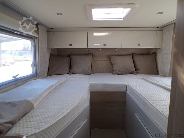 Teilintegriertes Wohnmobil BÜRSTNER Lineo T 620 G 155 PS, Automatik, AHK,