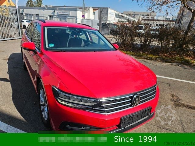 Minibüs VOLKSWAGEN Passat Variant Business Navigation