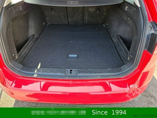 Minibüs VOLKSWAGEN Passat Variant Business Navigation