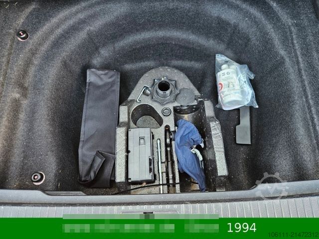 Minibüs VOLKSWAGEN Passat Variant Business Navigation