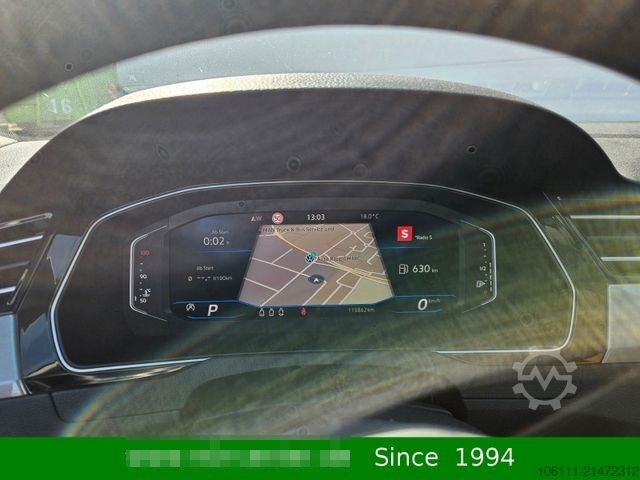 Minibüs VOLKSWAGEN Passat Variant Business Navigation