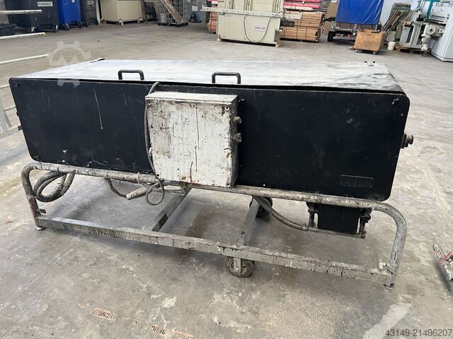 Kenőautomata / Festőgép Ceetec A250