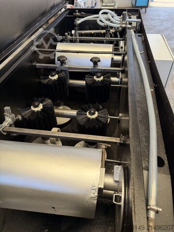 Automat de aplicare / Mașină de lăcuit Ceetec A250