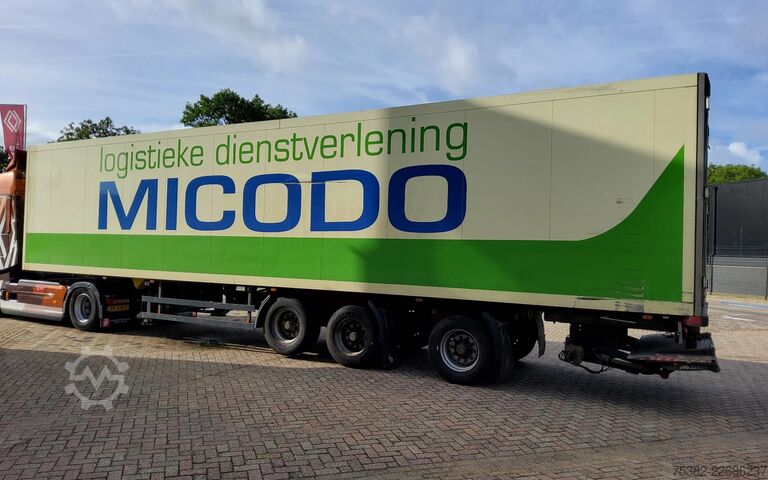 Resväska Schmitz Cargobull TRAILER - OK-10-YN - (LAADKLEP DEFECT)