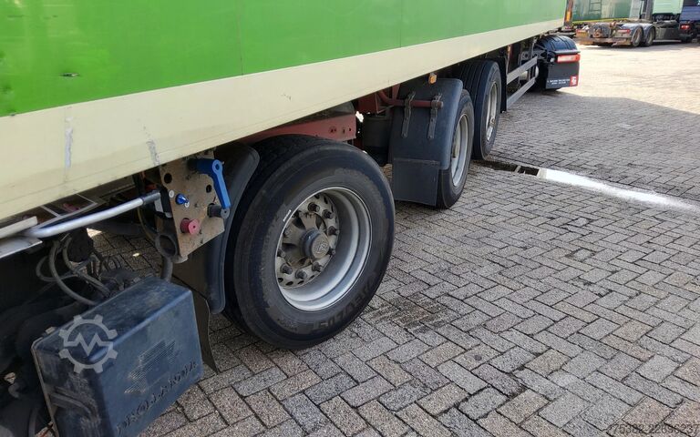 Resväska Schmitz Cargobull TRAILER - OK-10-YN - (LAADKLEP DEFECT)