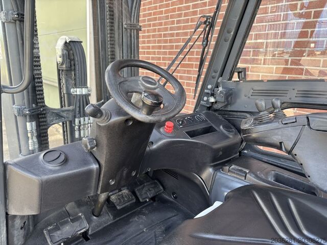 Elektrische vorkheftruck met 4 wielen Linde E25HL-01/600