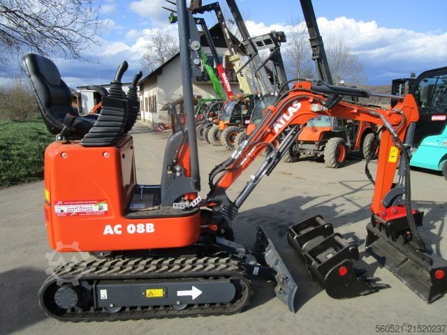 Mini excavators Atlas AC08B - mechan. Schnellwechsler LEHNHOF + 3 Löffel